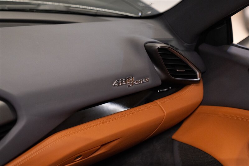 Used 2018 Ferrari 488 Spider RWD image 25