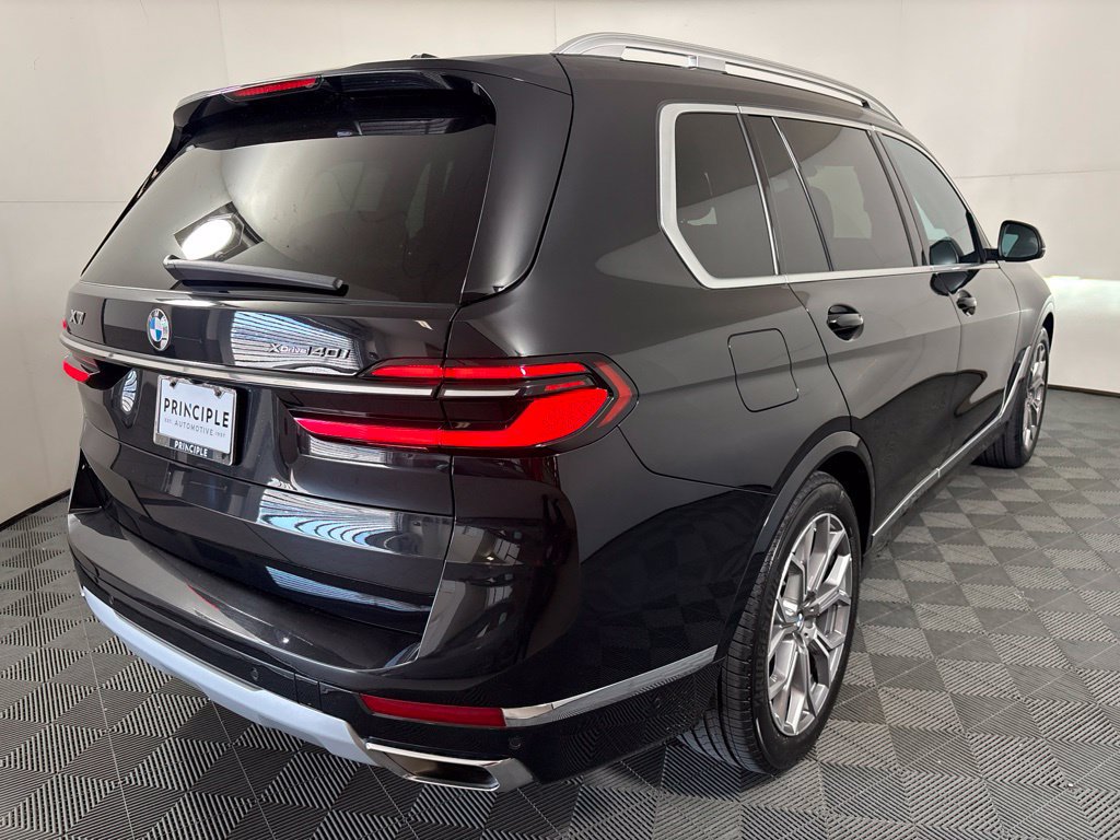 Certified 2023 BMW X7 xDrive40i w/ Premium Package AWD/4WD image 5