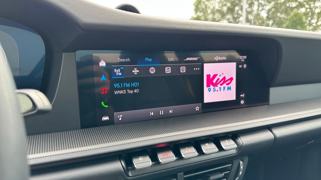 Used 2025 Porsche 911 Carrera image 8