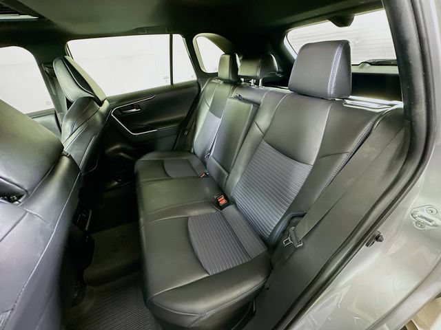 Used 2021 Toyota RAV4 XSE AWD/4WD image 25