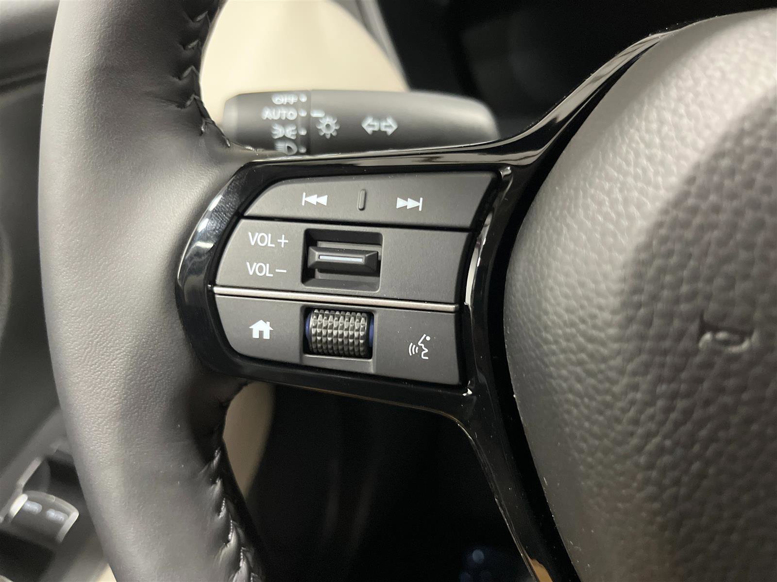 New 2027 Honda HR-V EX-L image 17