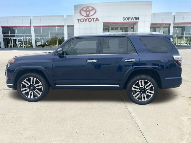 Used 2022 Toyota 4Runner Limited AWD/4WD image 3