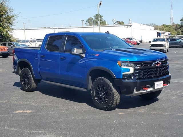 Certified 2022 Chevrolet Silverado 1500 ZR2 w/ Technology Package image 34