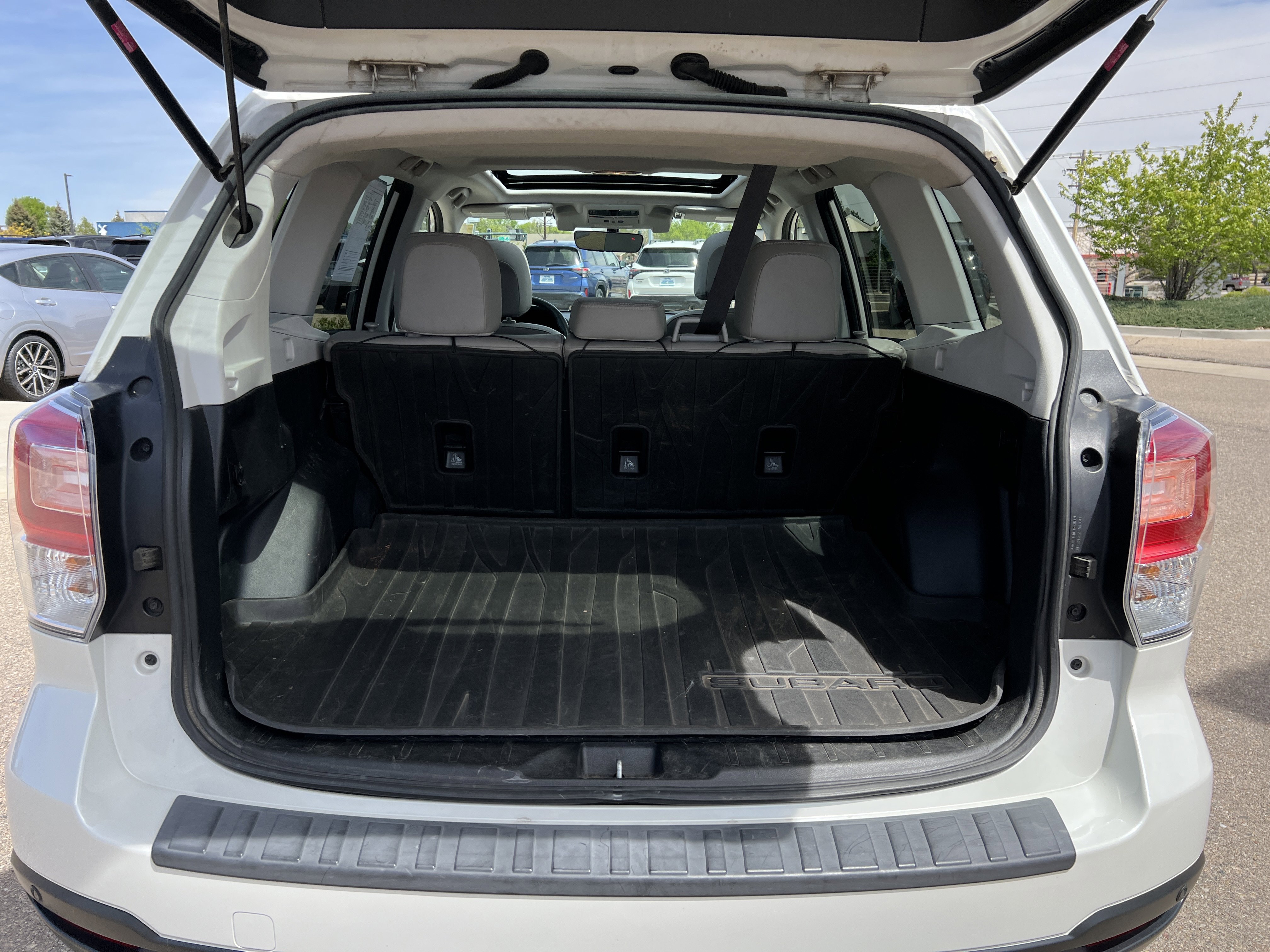 Used 2017 Subaru Forester 2.5i Limited AWD/4WD image 19