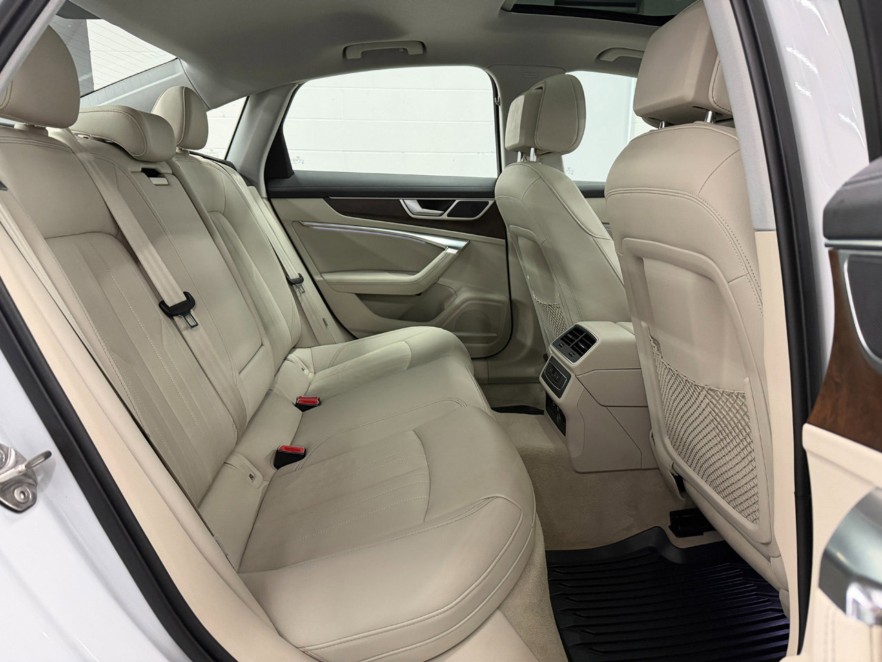 Used 2022 Audi A6 Premium Plus image 18