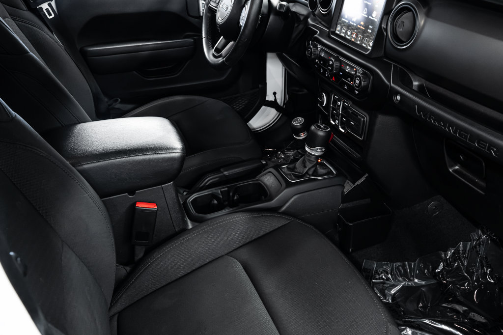 Used 2022 Jeep Wrangler Unlimited Sport AWD/4WD image 29