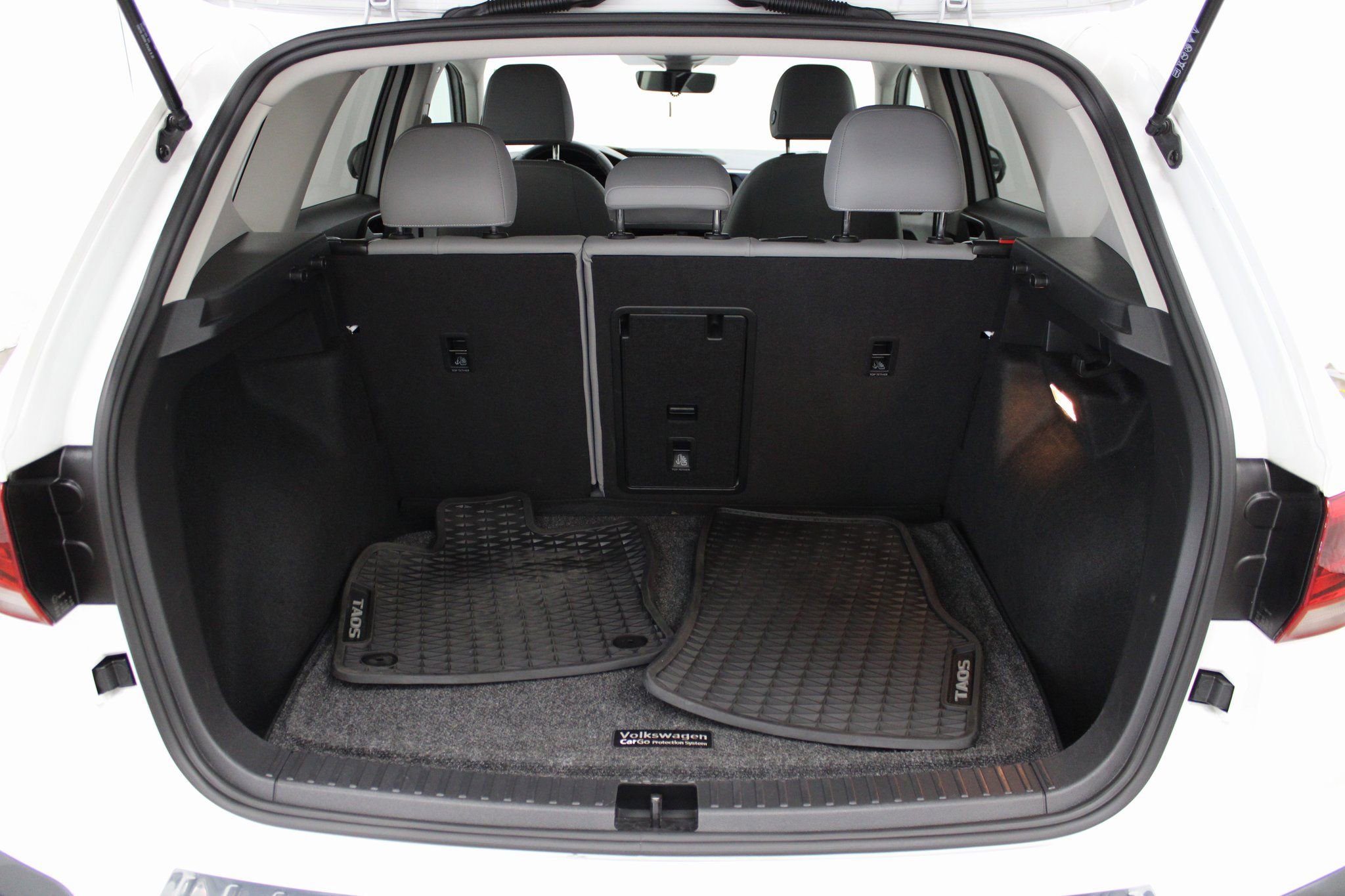 Used 2022 Volkswagen Taos SE image 25