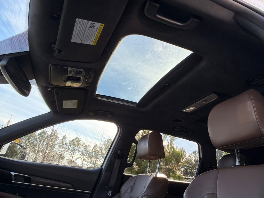 Used 2022 Kia Telluride SX w/ SX Prestige Package image 33