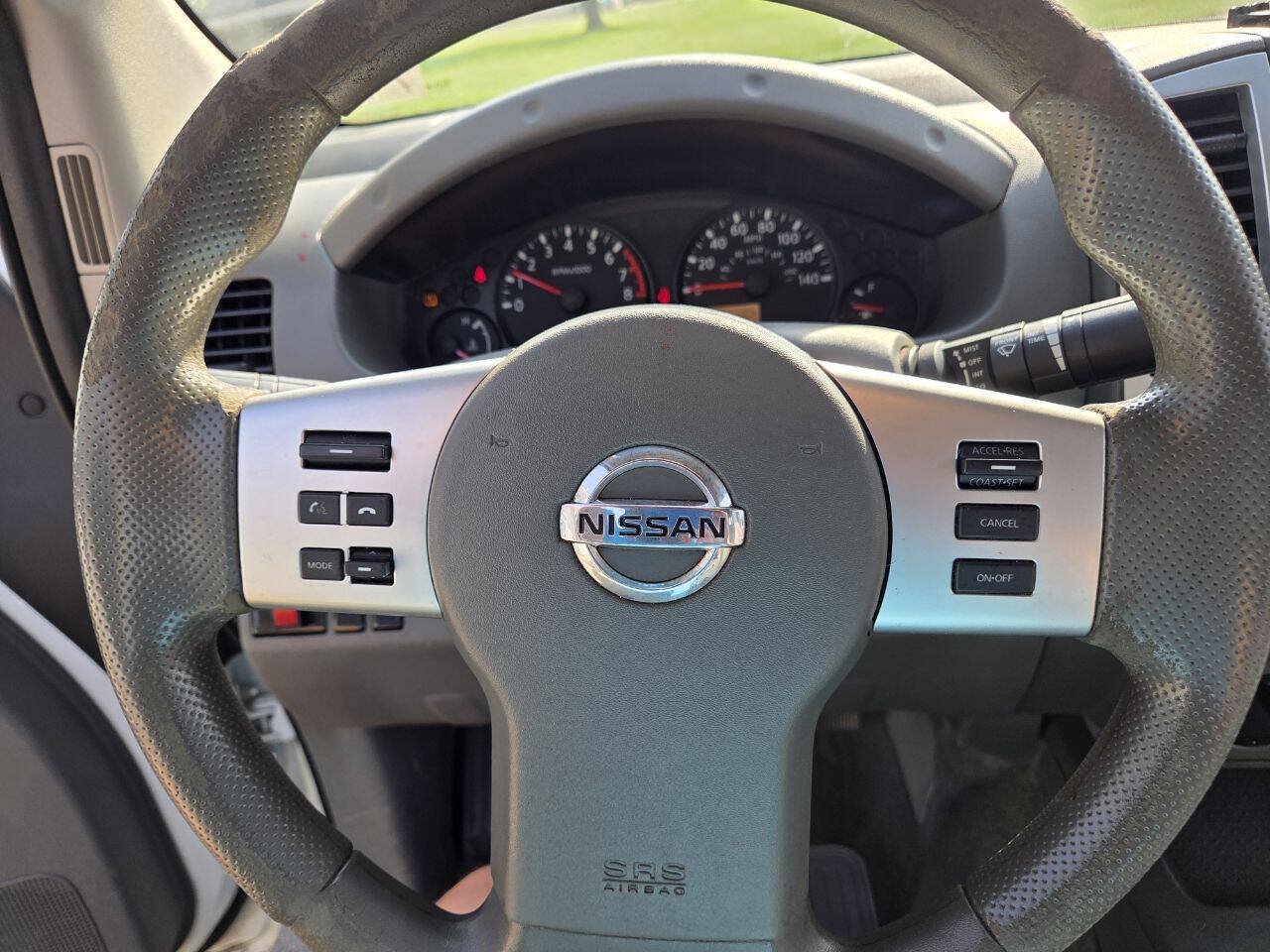 Used 2015 Nissan Frontier S RWD image 29