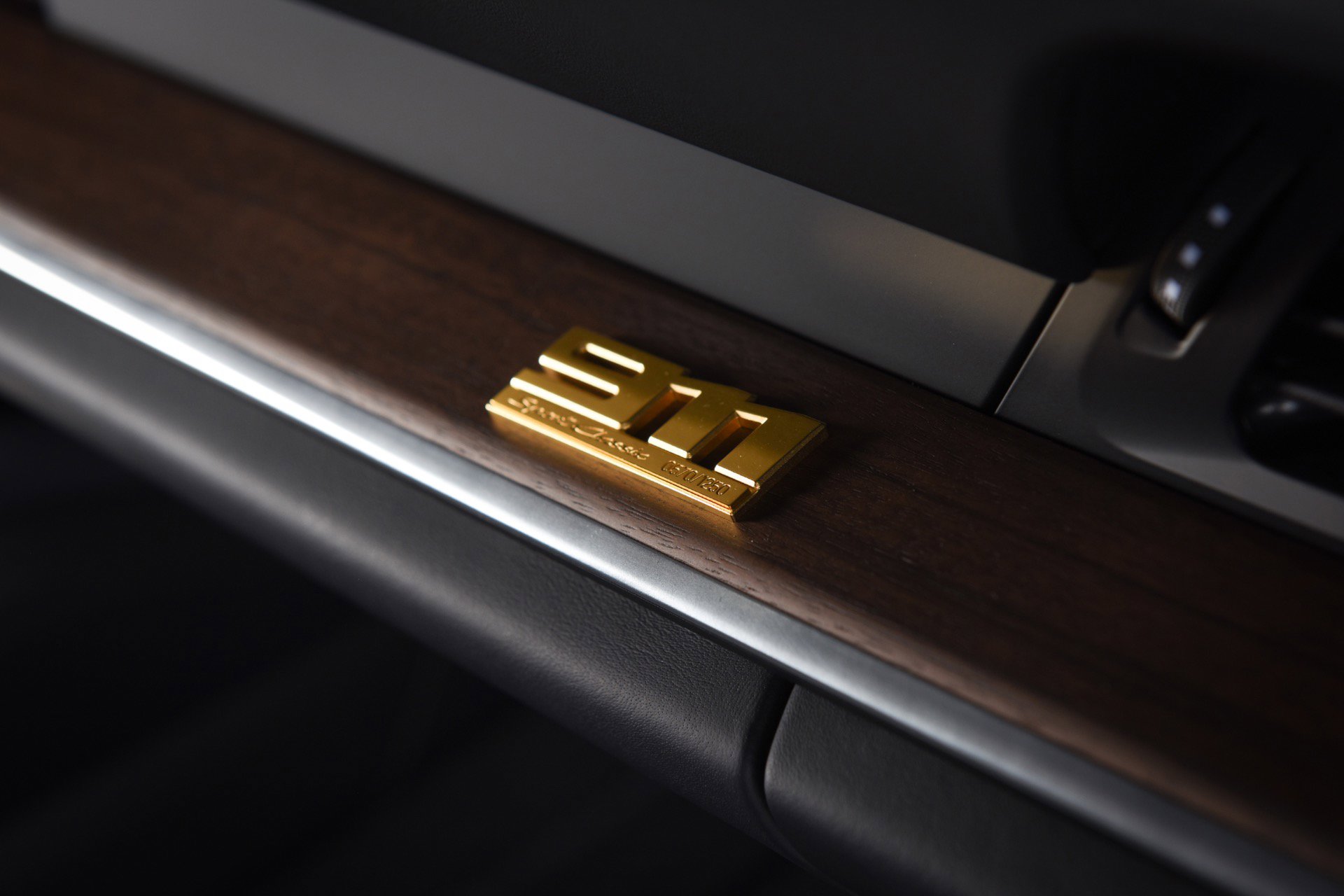 Used 2023 Porsche 911 Sport Classic image 6