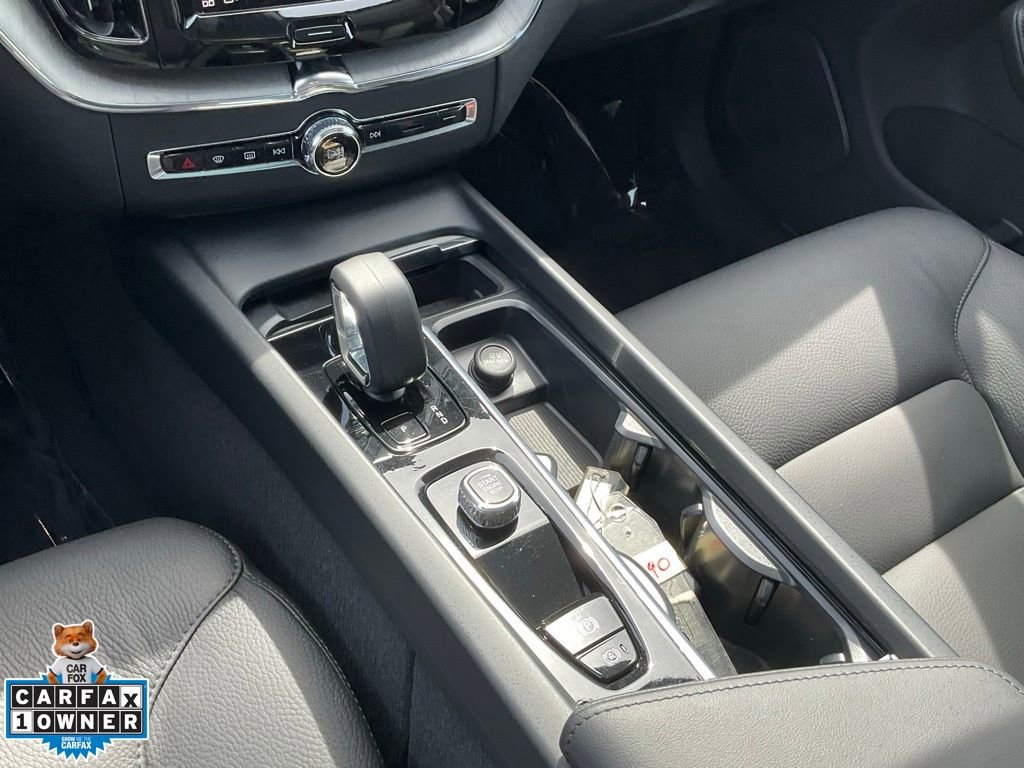 Used 2025 Volvo XC60 B5 Plus image 43