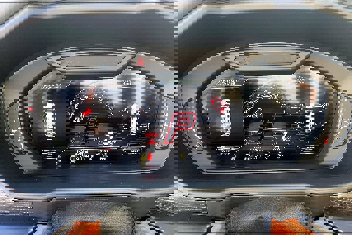 Used 2022 Lamborghini Urus image 24