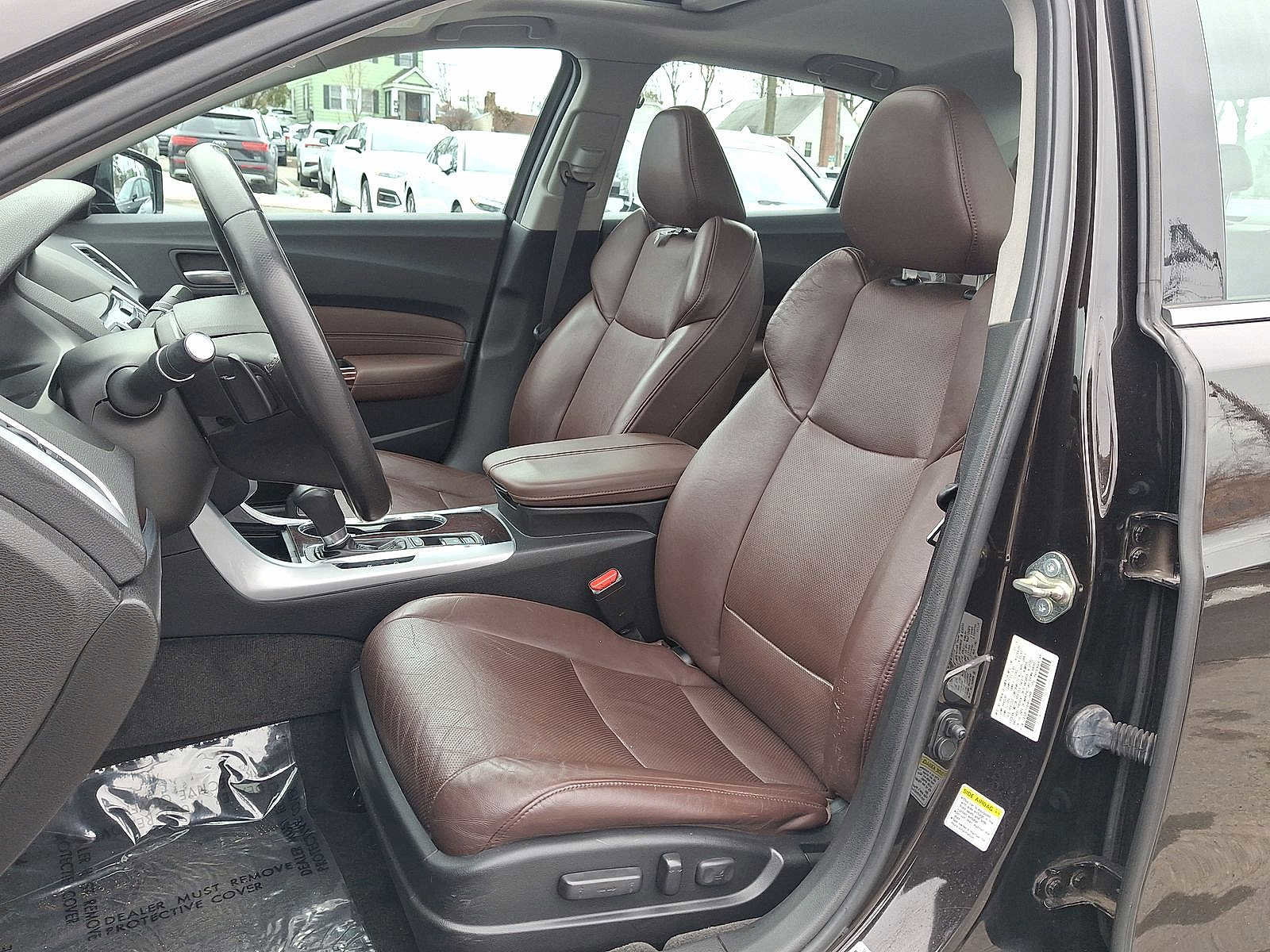 Used 2017 Acura TLX w/ Technology Package image 11