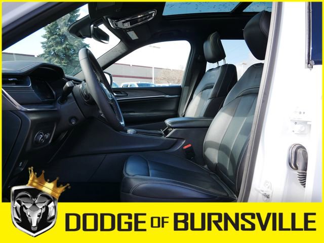 Used 2023 Jeep Grand Cherokee L Overland image 12