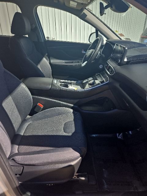 Used 2021 Hyundai Santa Fe SE AWD/4WD image 10