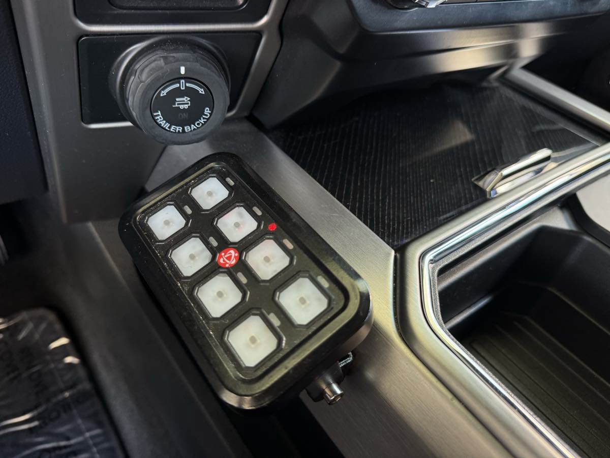 Used 2022 Ford F350 Platinum AWD/4WD image 28