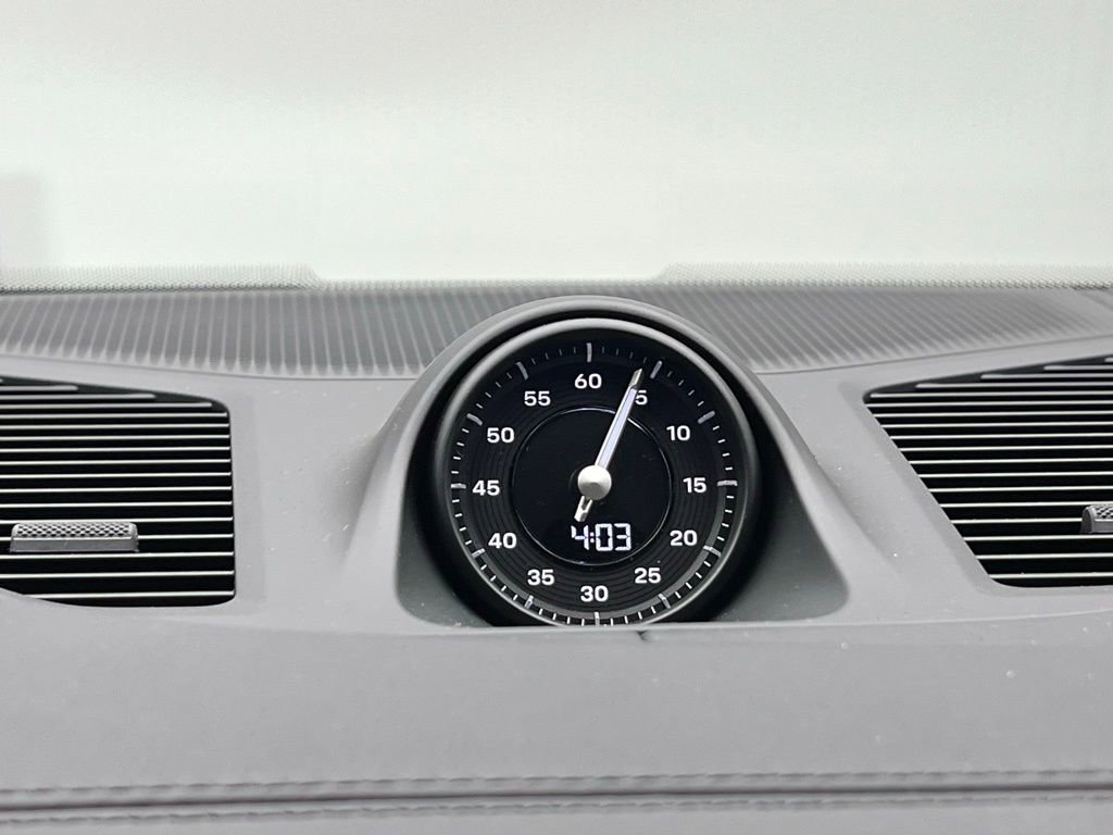 New 2026 Porsche Cayenne E-Hybrid image 12