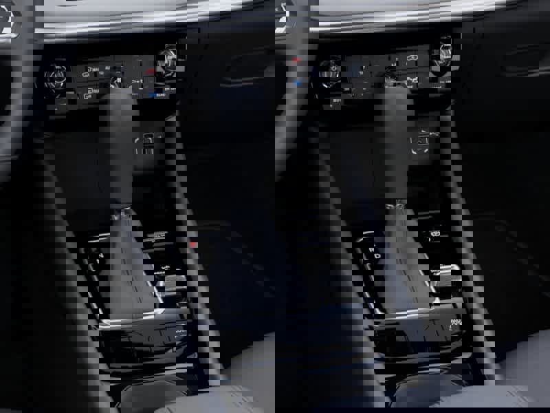 New 2026 Jeep Compass Limited image 24