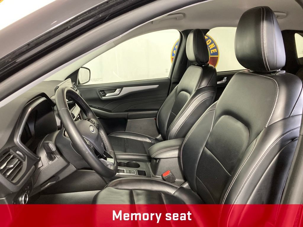 Used 2024 Ford Escape Platinum AWD/4WD image 11