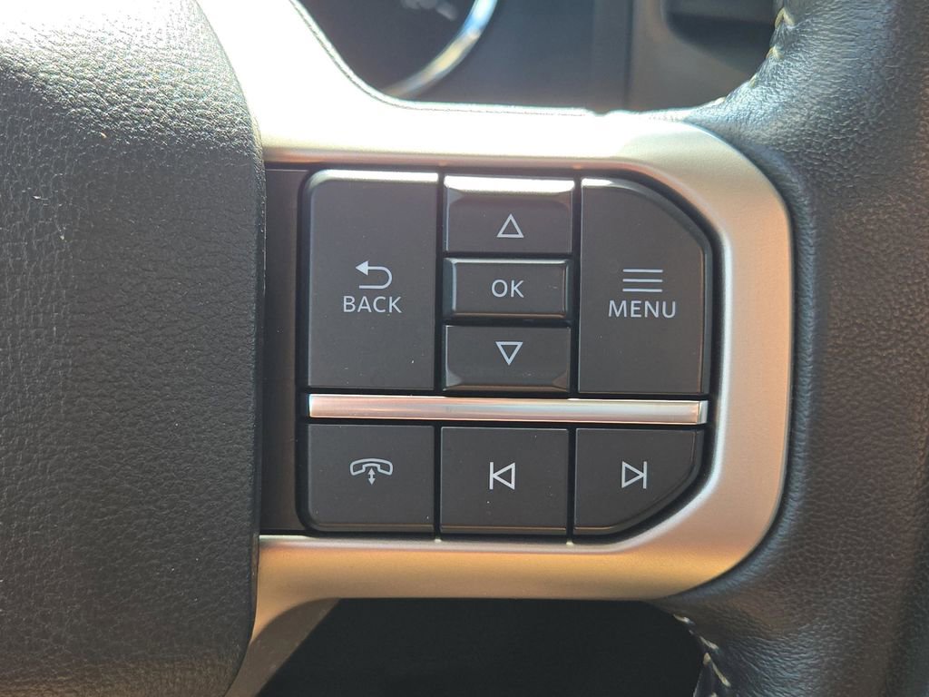 Used 2024 Ford Expedition XLT image 32