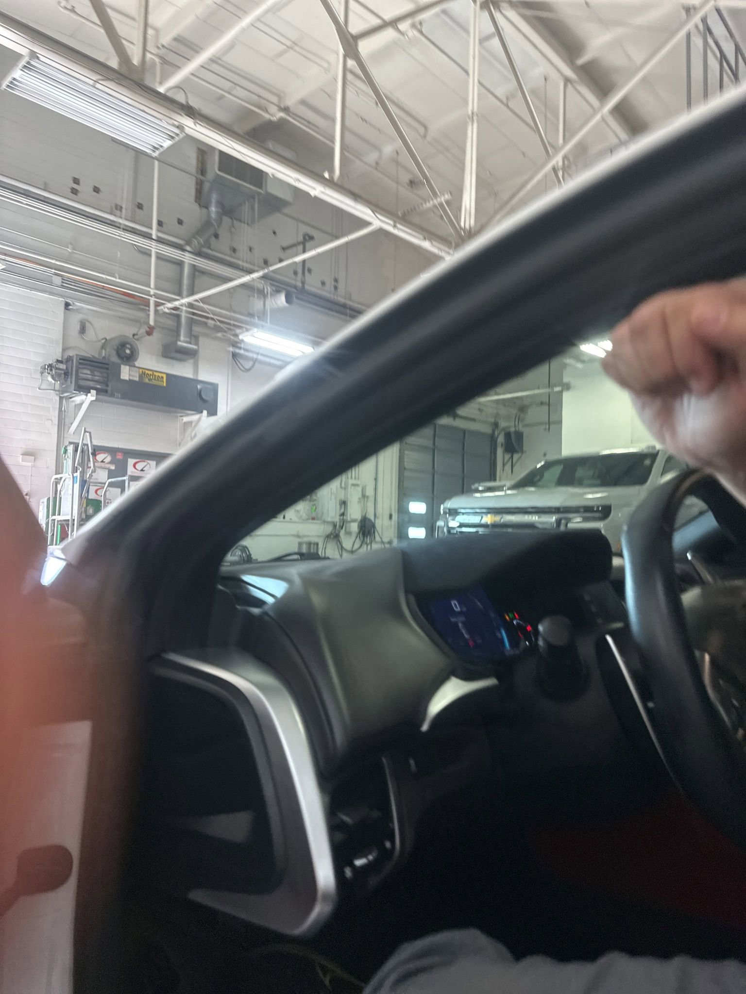 Used 2017 Acura NSX image 36