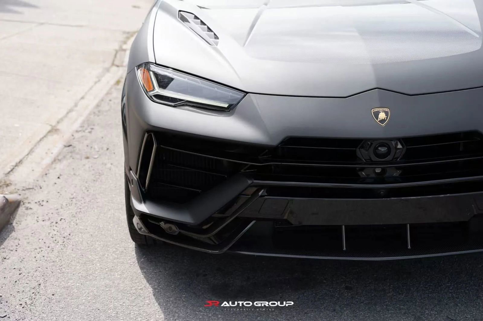 Used 2023 Lamborghini Urus Performante AWD/4WD image 6