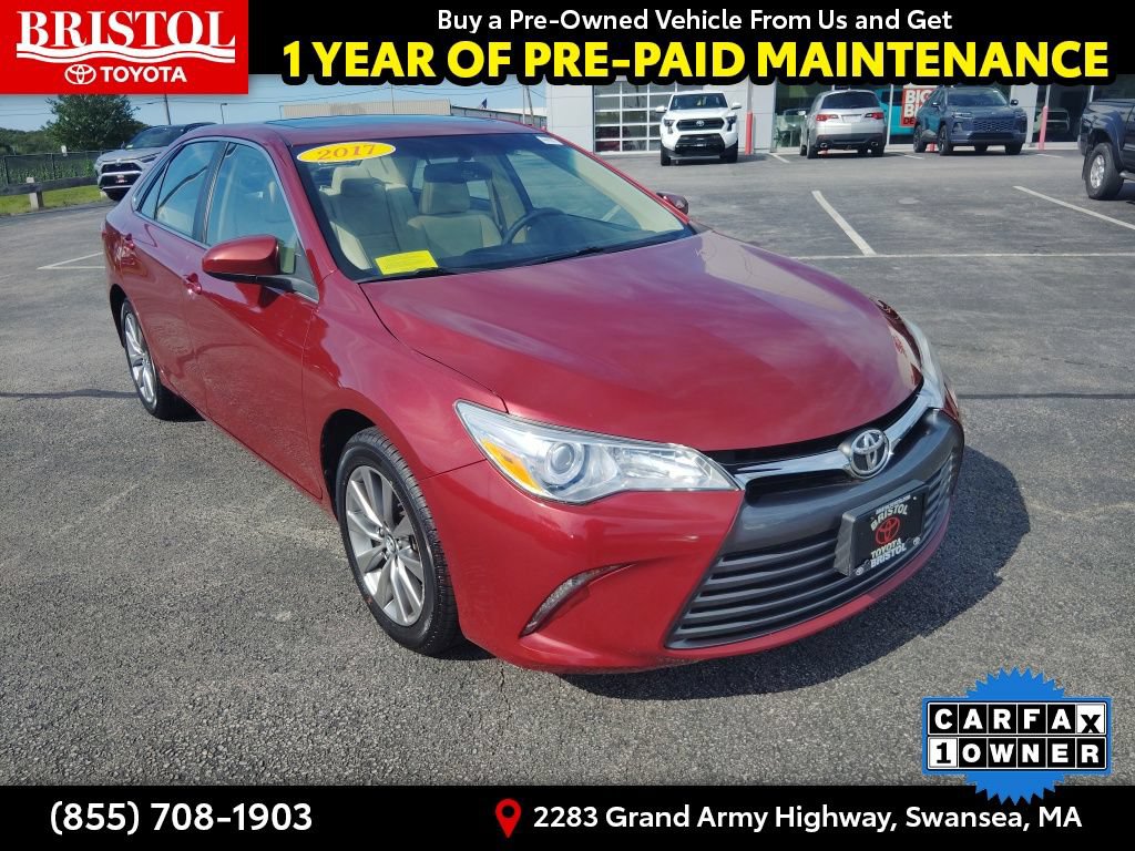 Used 2017 Toyota Camry XLE w/ Moonroof Package FWD image 1