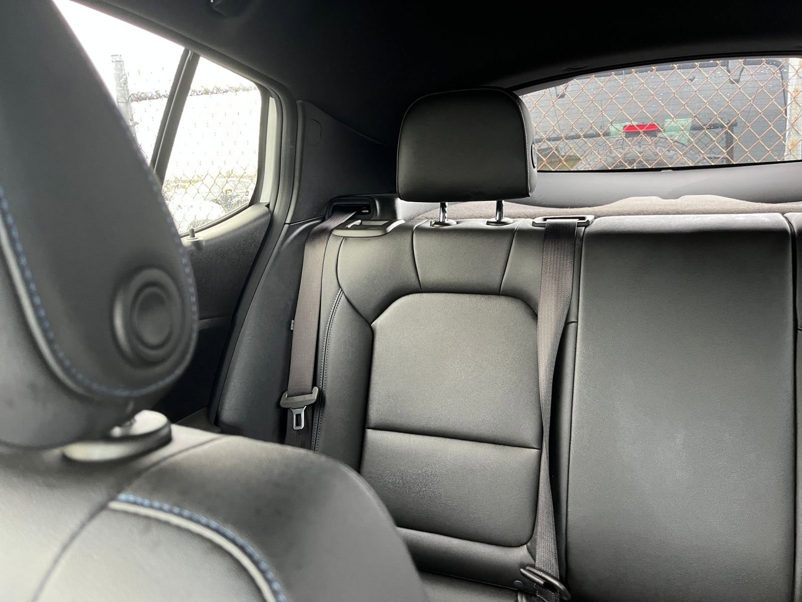 Used 2025 Buick Envista Sport Touring image 40