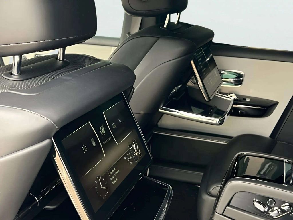 Used 2020 Rolls-Royce Phantom Sedan RWD image 7
