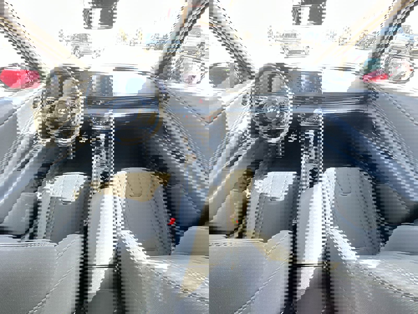 Used 2025 Hyundai Elantra Sport image 19