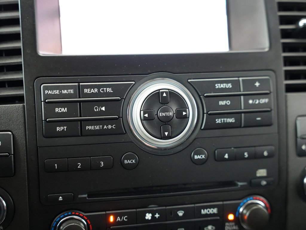Used 2012 Nissan Pathfinder SV RWD image 22