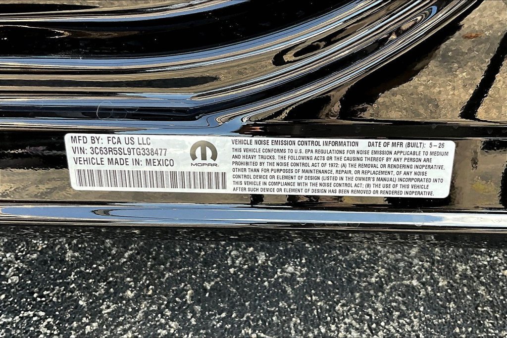New 2026 RAM 2500 Limited AWD/4WD image 8