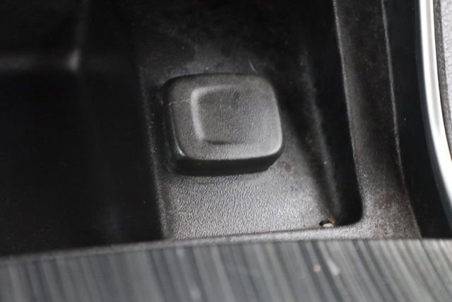 Used 2018 Chevrolet Impala LS image 27