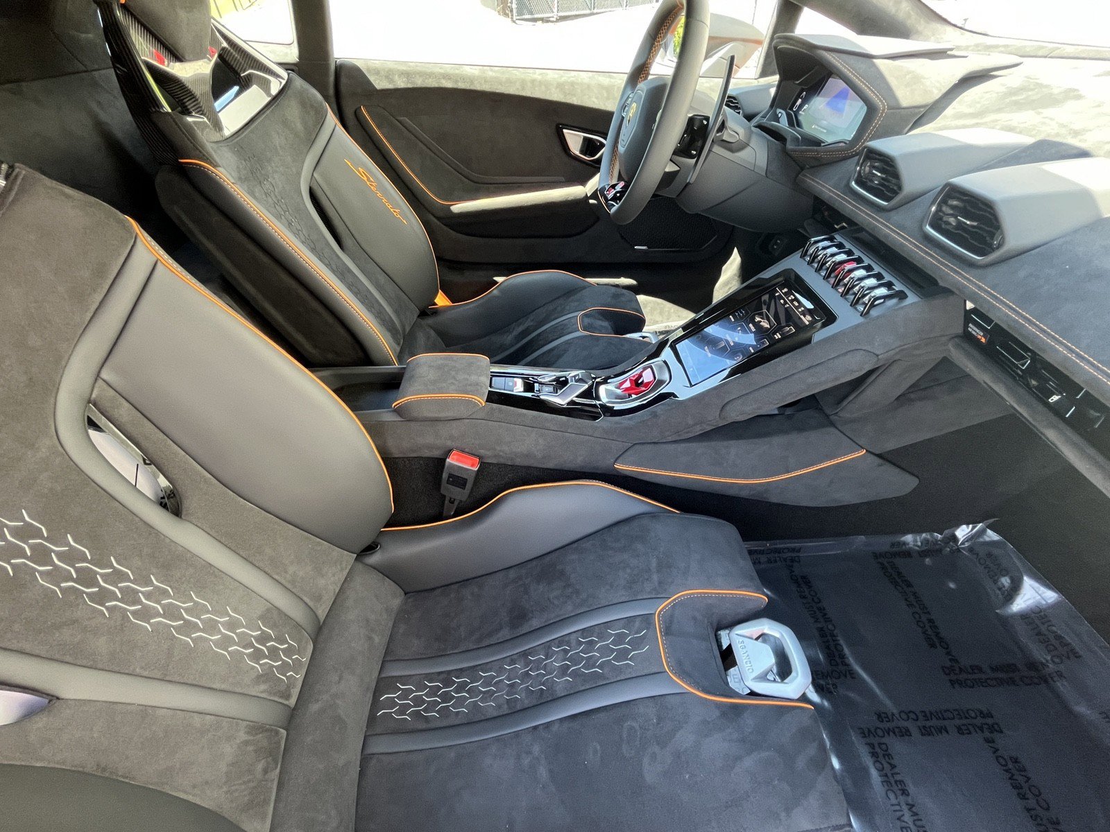 Used 2024 Lamborghini Huracan Sterrato image 24