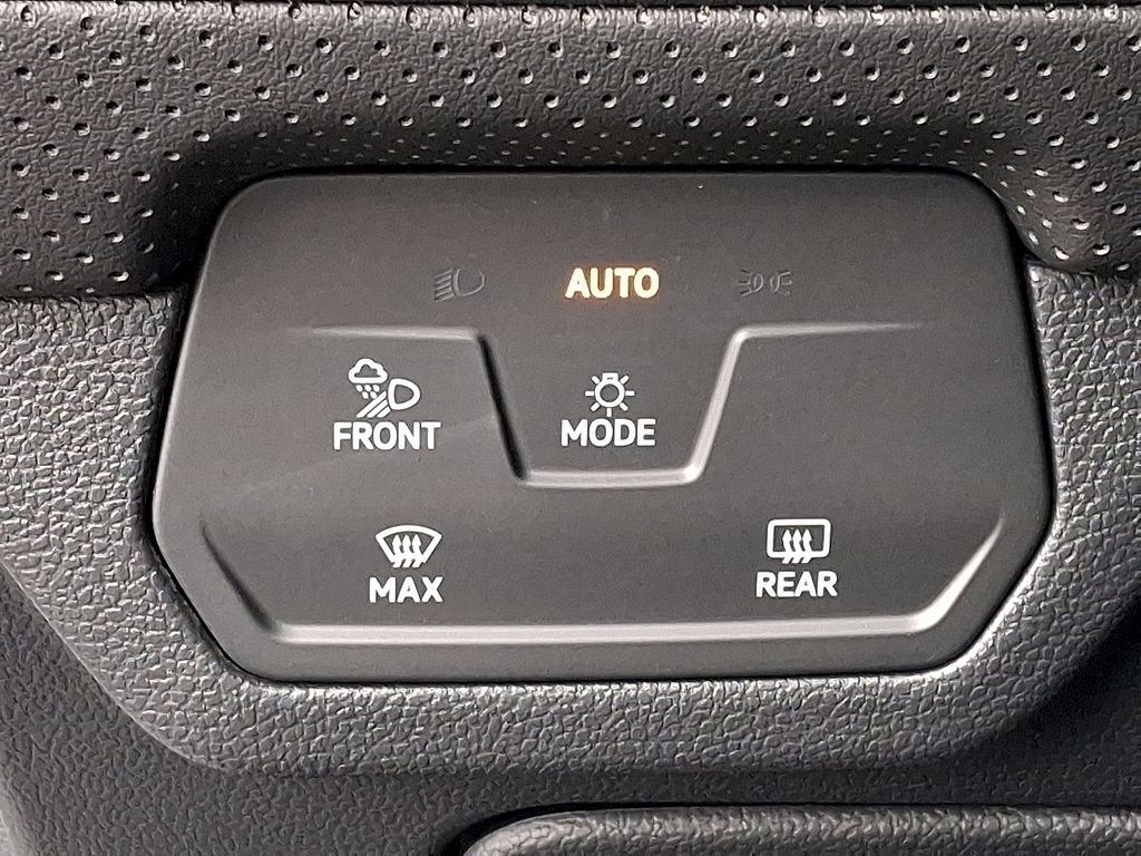 New 2026 Volkswagen Atlas SEL Premium R-Line image 17