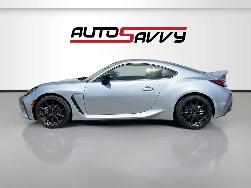 Used 2023 Toyota GR86 Premium w/ ALL Weather Mat Package (TMS) image 4