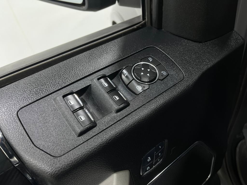 Used 2018 Ford F150 Lariat w/ Equipment Group 502A Luxury image 16