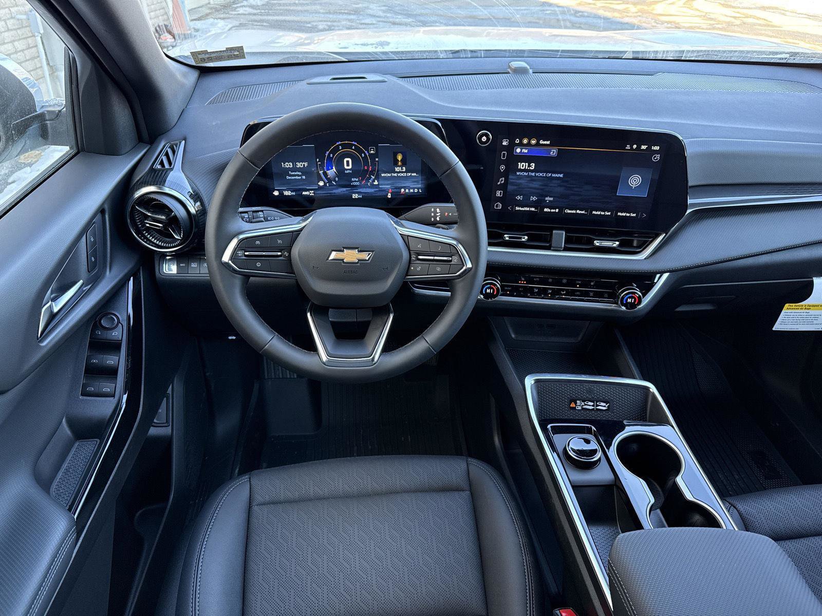 New 2026 Chevrolet Equinox LT w/ Convenience Package II image 12