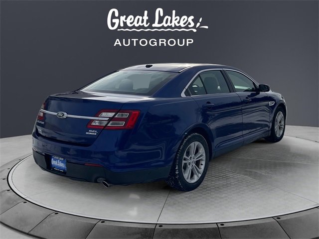 Used 2015 Ford Taurus SEL image 5