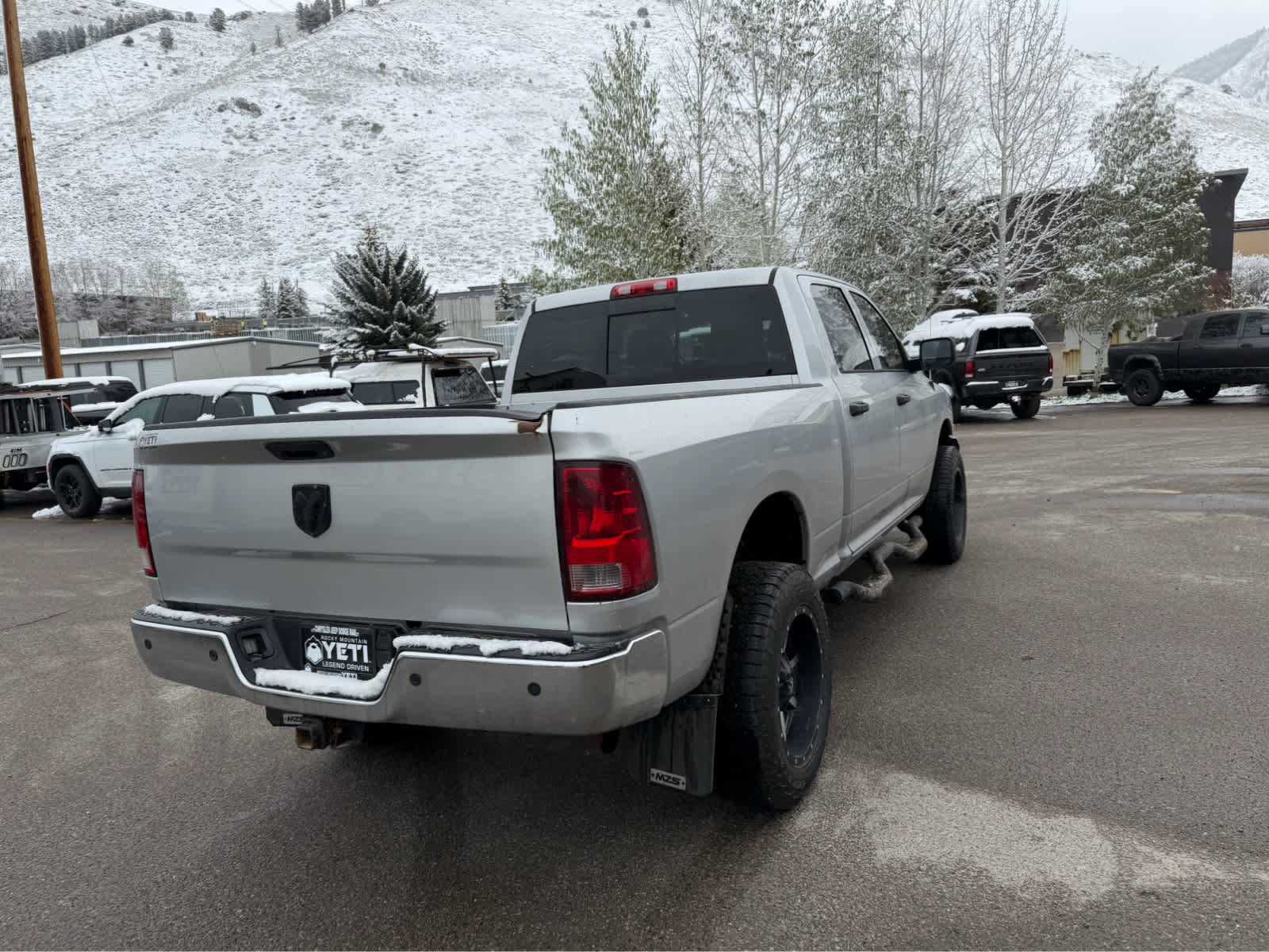 Used 2015 RAM 2500 SLT w/ Protection Group AWD/4WD image 11