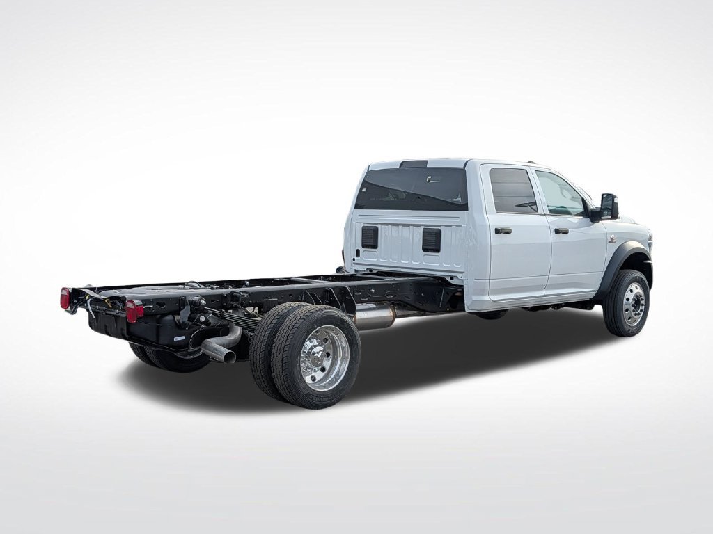 New 2026 RAM 5500 Tradesman w/ Chrome Appearance Group AWD/4WD image 2