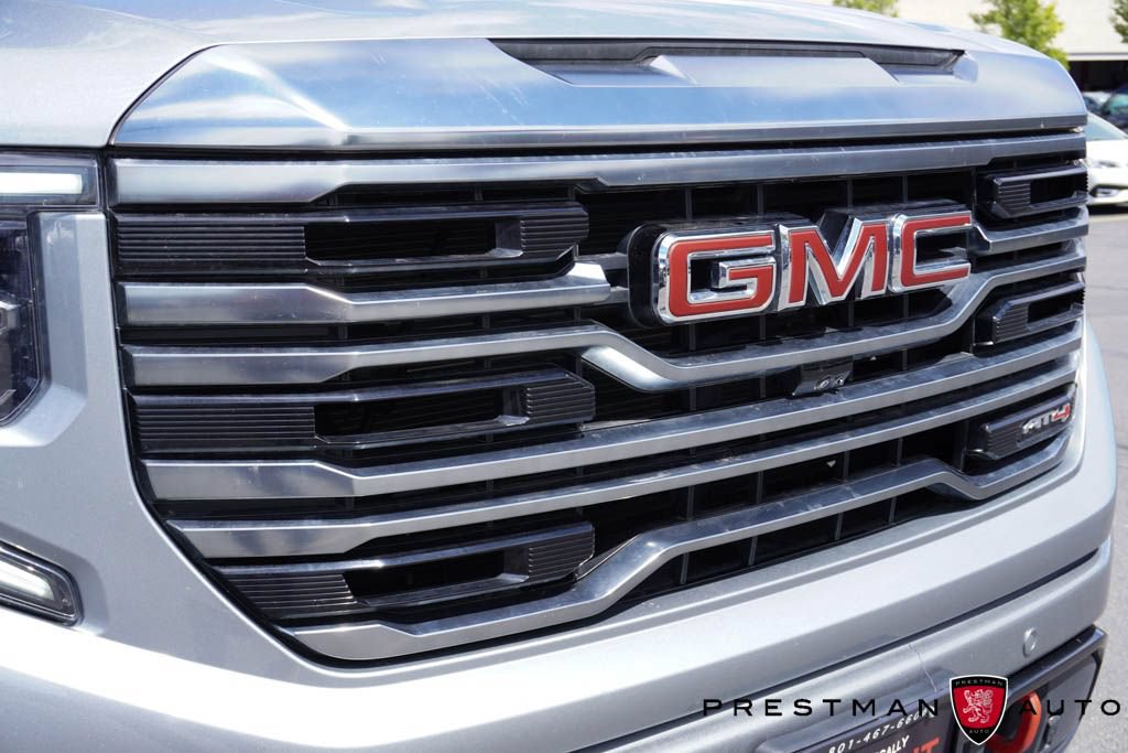 Used 2024 GMC Sierra 1500 AT4 w/ AT4 Premium Package AWD/4WD image 9