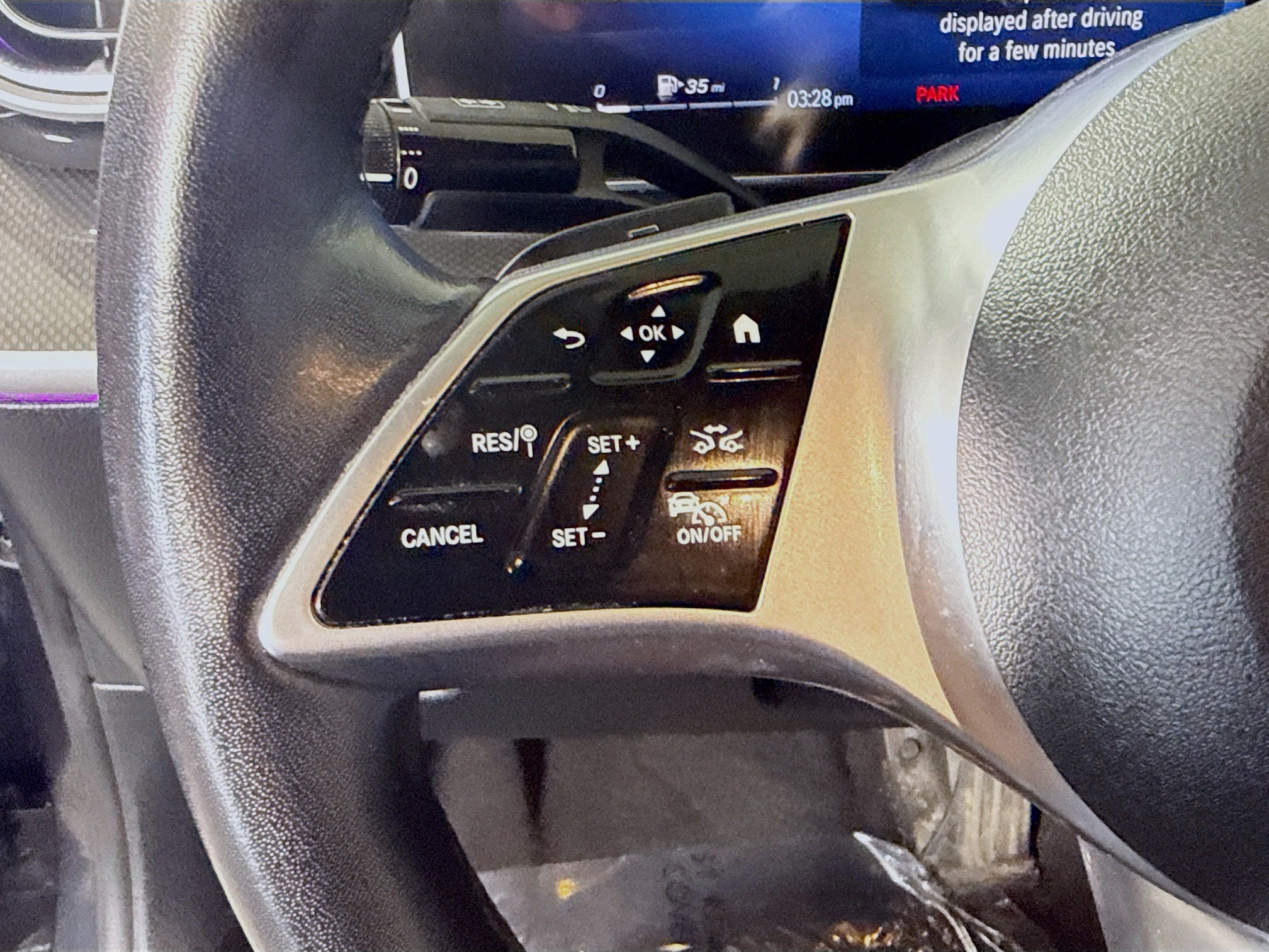 Used 2023 Mercedes-Benz C 300 4MATIC Sedan w/ Exclusive Trim Package image 14
