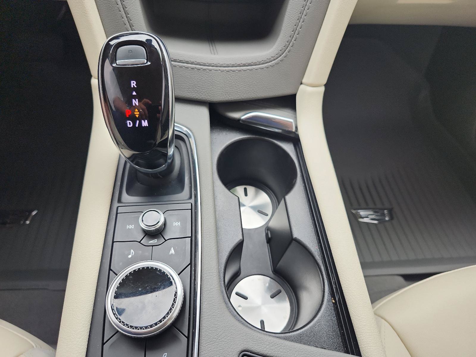 Used 2024 Cadillac XT5 Premium Luxury w/ Technology Package FWD image 20