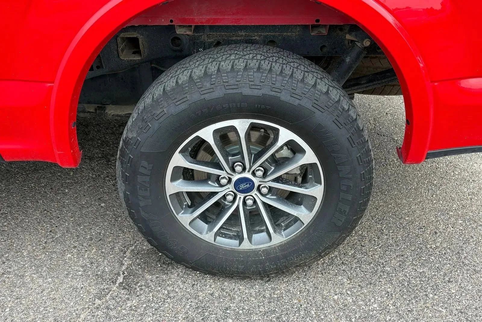 Used 2020 Ford F150 XLT w/ Equipment Group 302A Luxury image 17