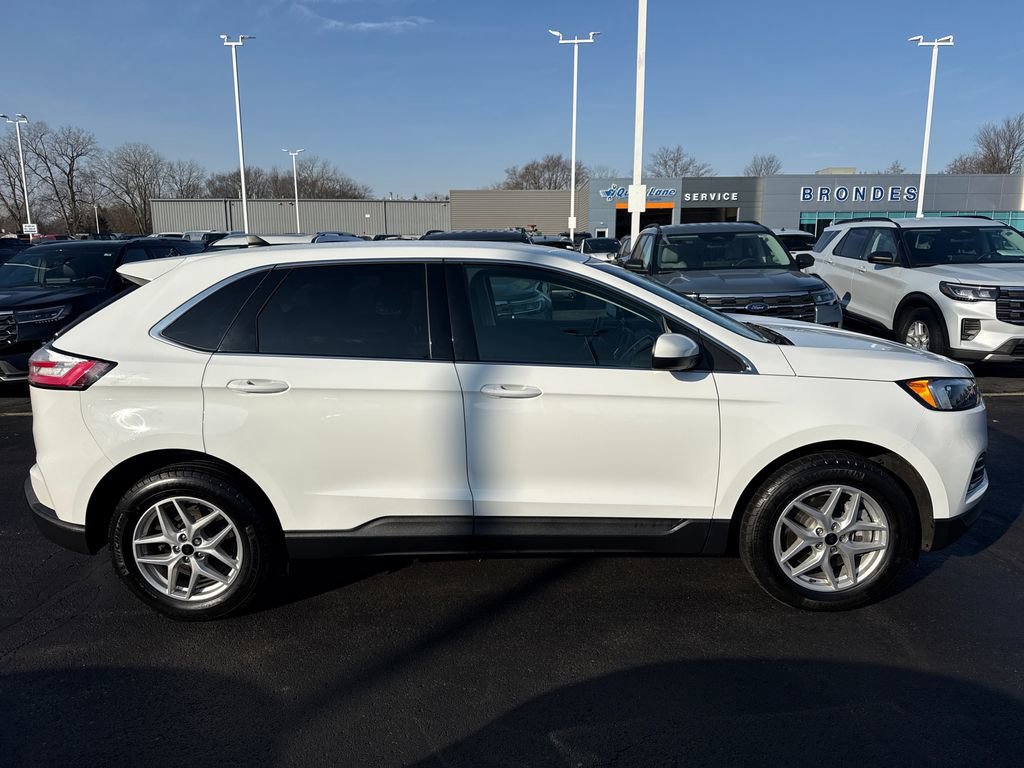 Used 2024 Ford Edge SEL image 6