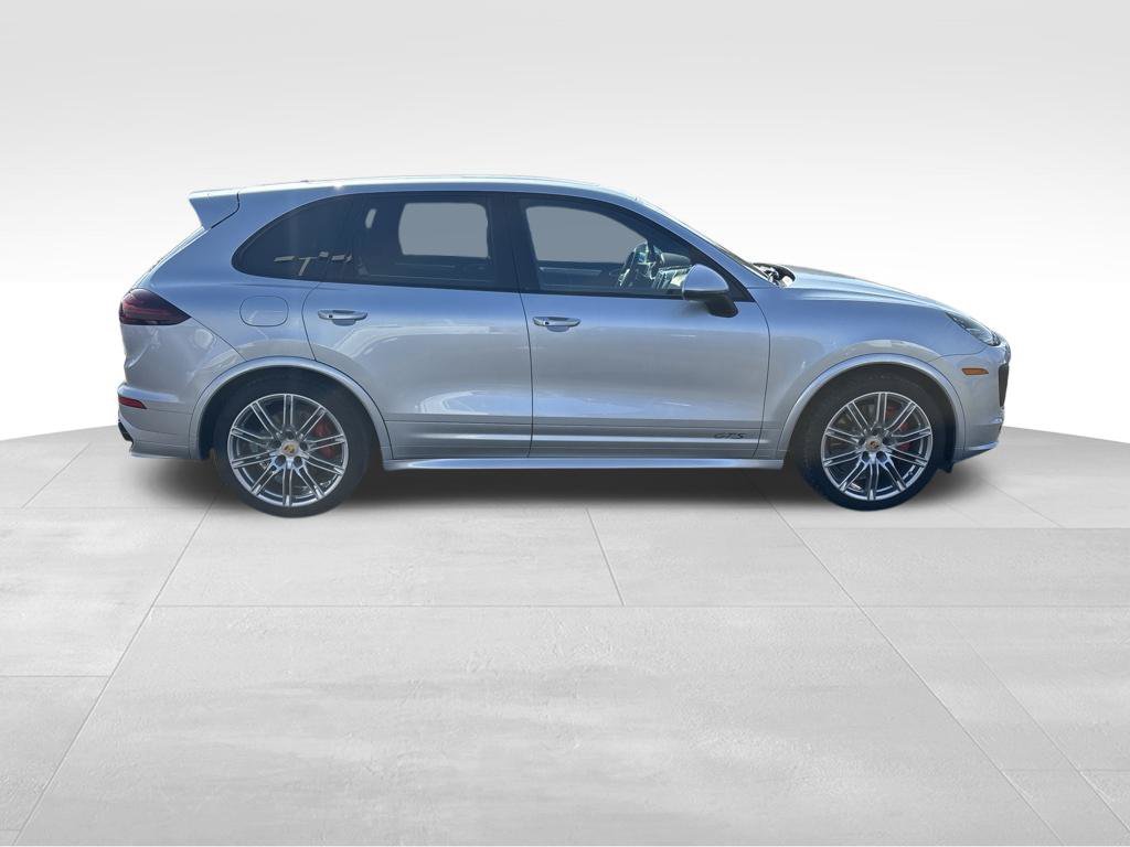 Used 2017 Porsche Cayenne GTS AWD/4WD image 6