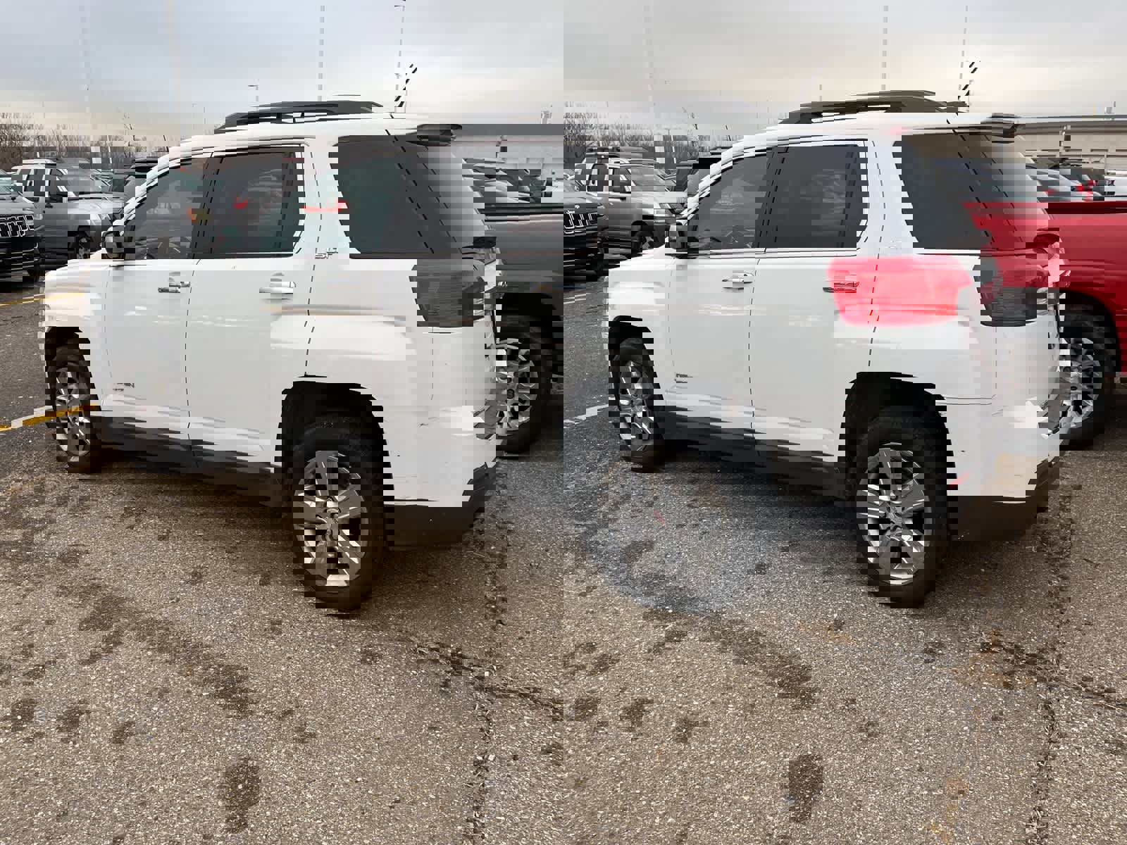 Used 2015 GMC Terrain SLT w/ Chrome Edition image 7