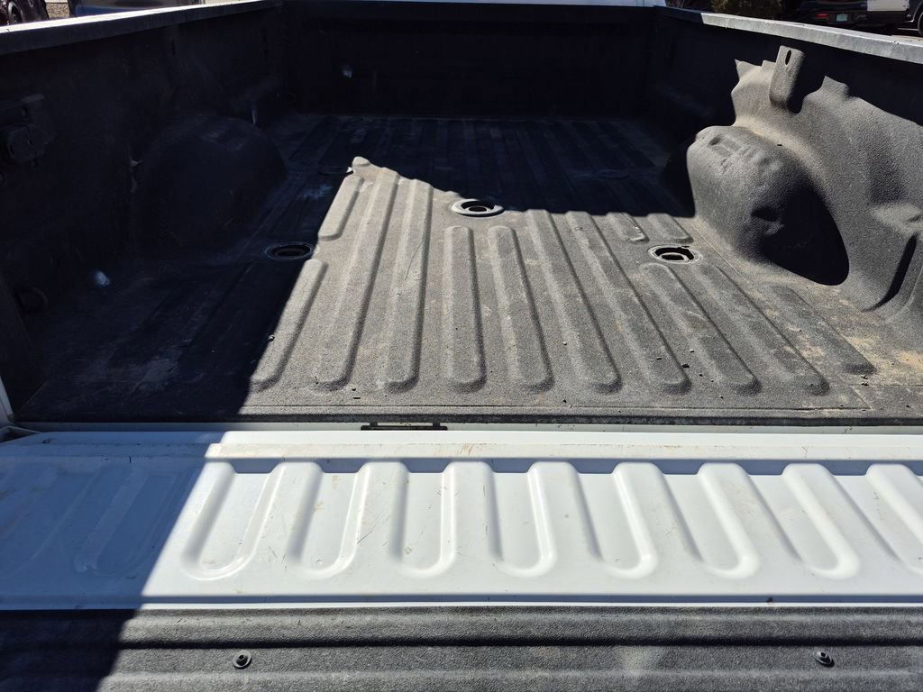 Used 2024 RAM 3500 Big Horn image 24