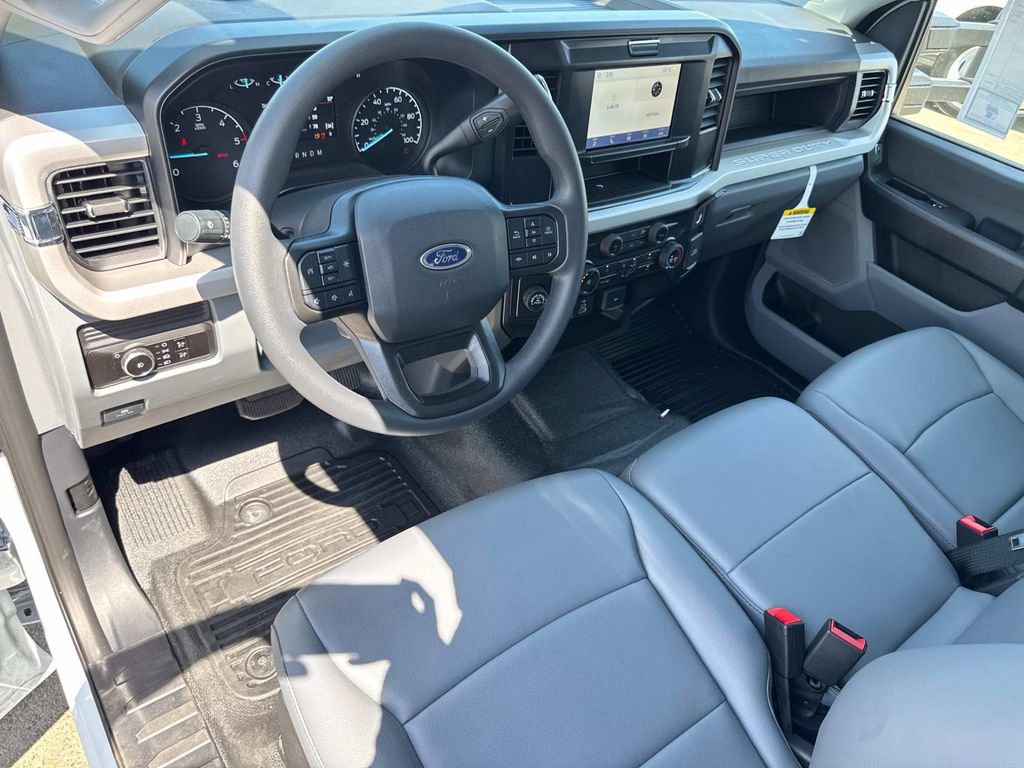 New 2025 Ford F350 XL w/ XL Chrome Package image 7
